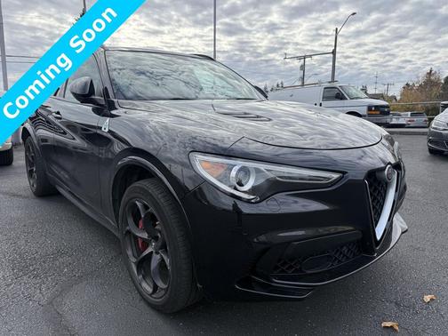 2019 Alfa Romeo Stelvio Quadrifoglio