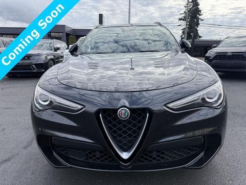 2019 Alfa Romeo Stelvio Quadrifoglio