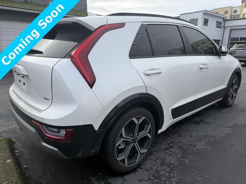 2023 Kia Niro Touring