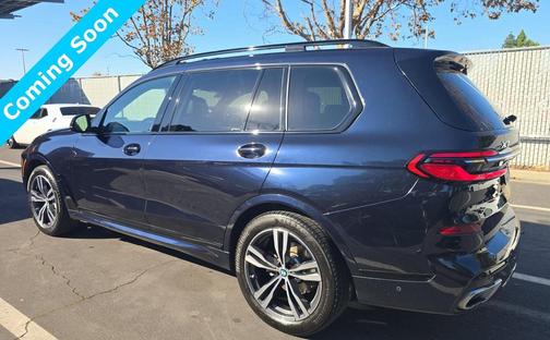 2023 BMW X7 xDrive40i