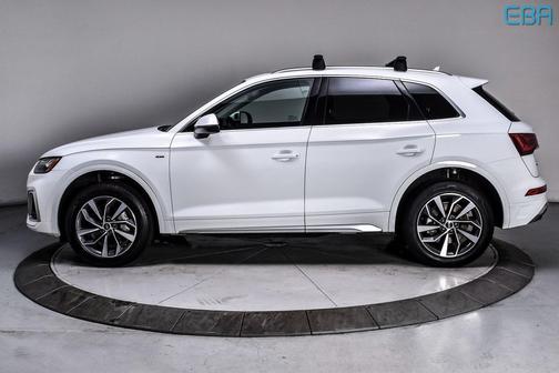 2024 Audi Q5 45 S line Premium Plus