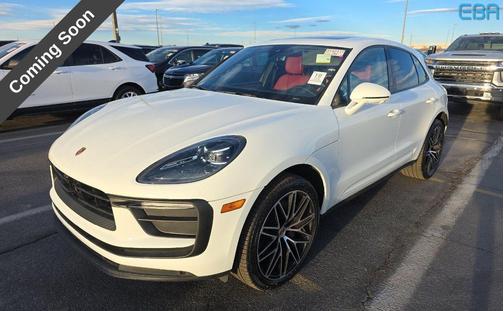 2025 Porsche Macan Base