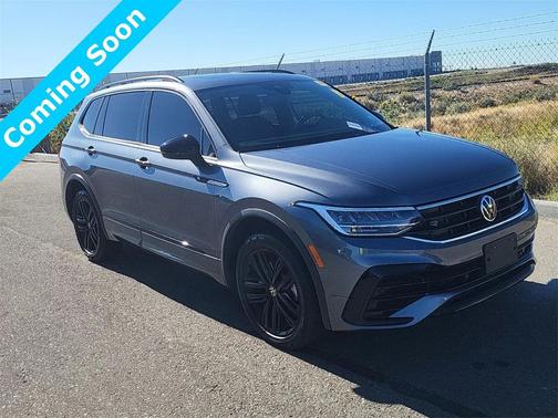 2022 Volkswagen Tiguan 2.0T SE R-Line Black 4MOTION