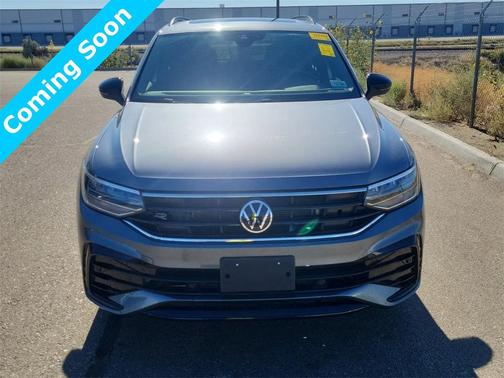 2022 Volkswagen Tiguan 2.0T SE R-Line Black 4MOTION