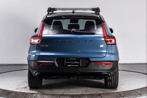 Fjord Blue Metallic 2023 Volvo XC40 Recharge Pure Electric Twin Plus