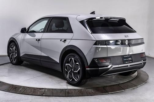 Cyber Gray 2024 Hyundai IONIQ 5 SEL