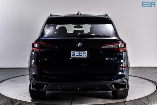 2023 BMW X5 M50i
