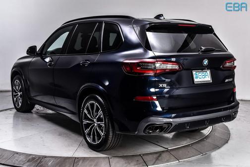 2023 BMW X5 M50i