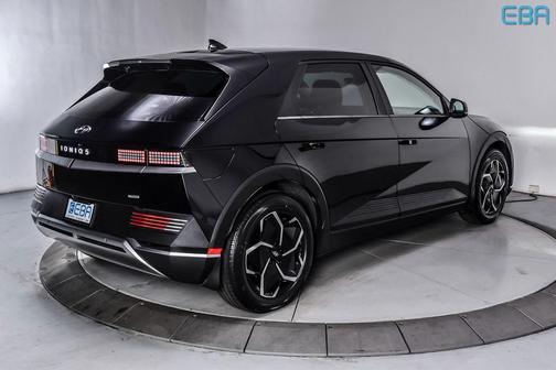 2023 Hyundai IONIQ 5 SE