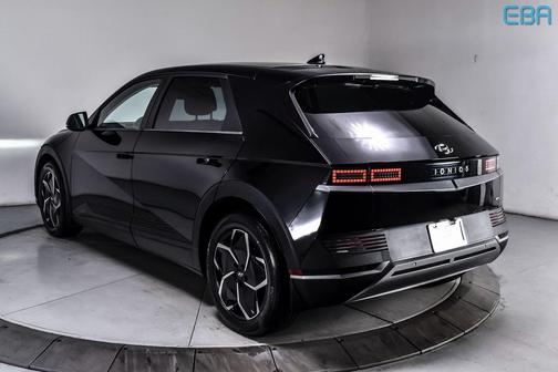 2023 Hyundai IONIQ 5 SE