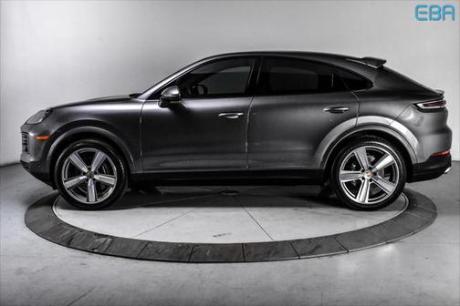 2024 Porsche Cayenne Base