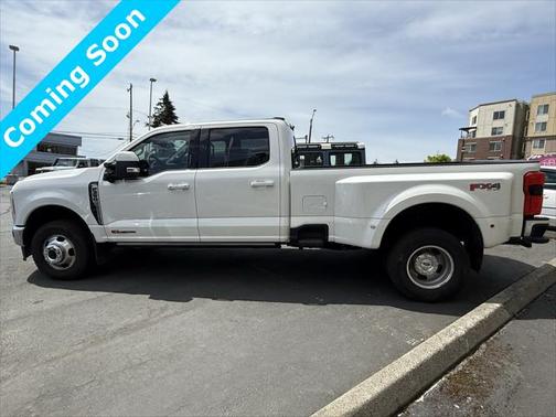 2023 Ford F-350 Lariat