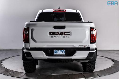 2024 GMC Canyon AT4X