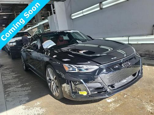 2022 Audi e-tron GT Prestige