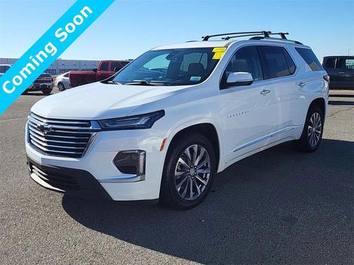 2023 Chevrolet Traverse Premier
