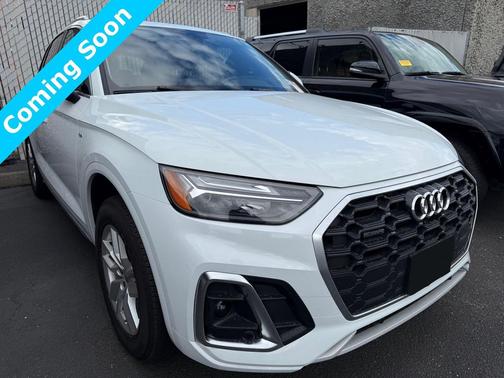 2022 Audi Q5 45 S line Premium