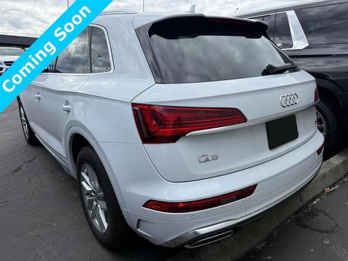 2022 Audi Q5 45 S line Premium