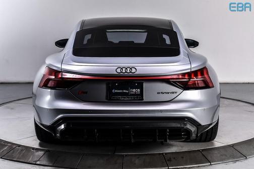 2023 Audi RS e-tron GT quattro