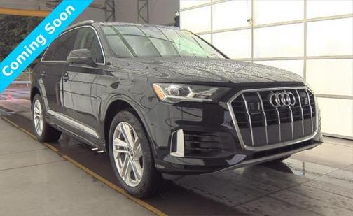2022 Audi Q7 55 Premium Plus