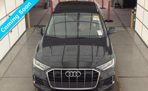 2022 Audi Q7 55 Premium Plus