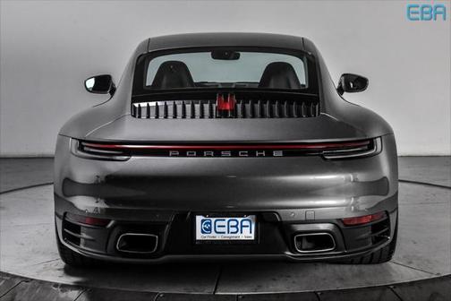2020 Porsche 911 Carrera