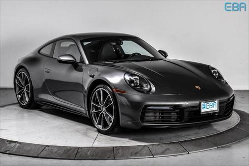 2020 Porsche 911 Carrera