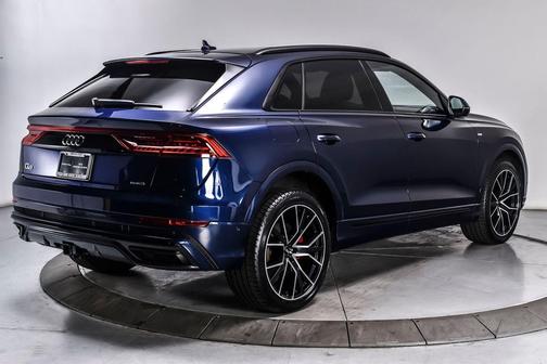 Navarra Blue Metallic 2020 Audi Q8 55 Prestige