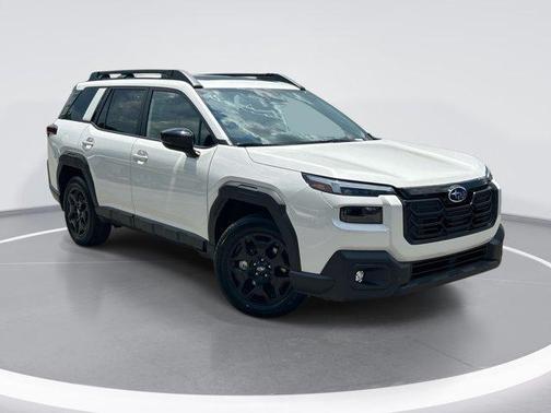 Crystal White Pearl 2026 Subaru Outback Limited