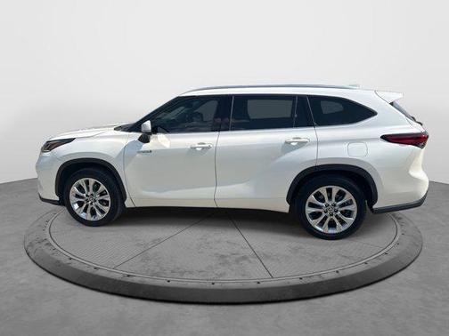 2021 Toyota Highlander Hybrid Limited