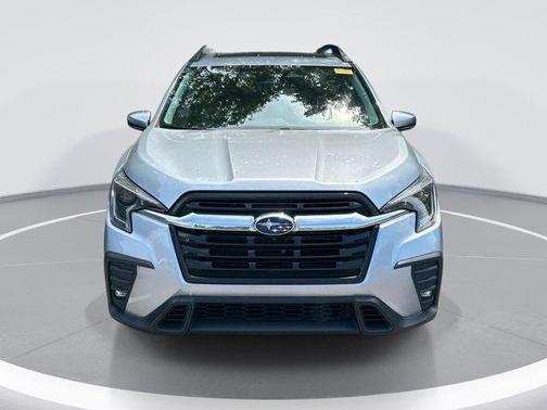 Ice Silver Metallic 2023 Subaru Ascent Limited