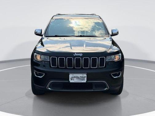Diamond Black 2017 Jeep Grand Cherokee Limited