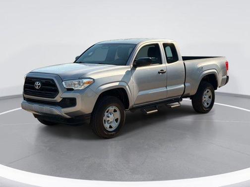 2016 Toyota Tacoma SR