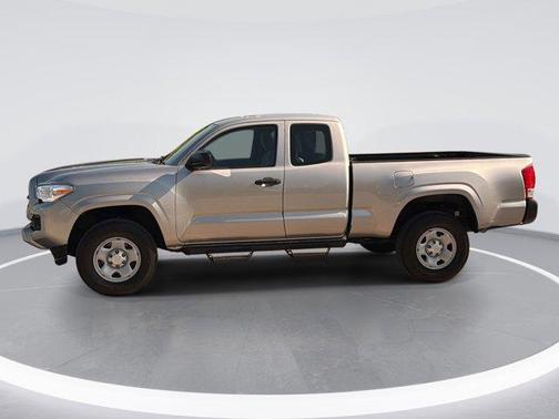 2016 Toyota Tacoma SR