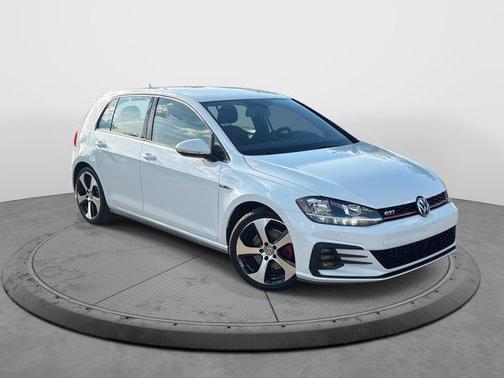 2018 Volkswagen Golf GTI 2.0T S 4-Door