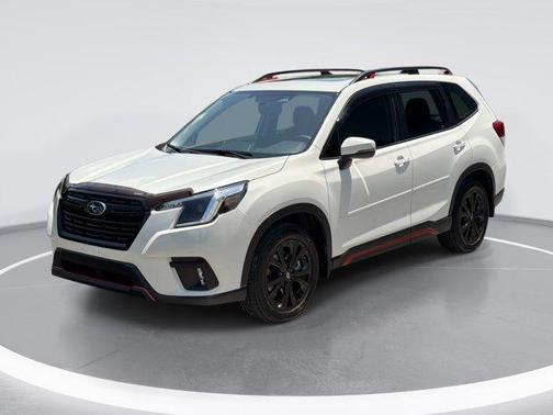 Crystal White Pearl 2024 Subaru Forester Sport