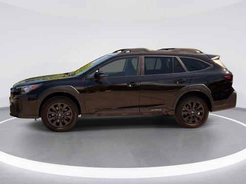 Crystal Black Silica 2025 Subaru Outback Onyx Edition