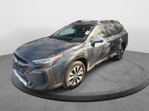 2023 Subaru Outback Touring