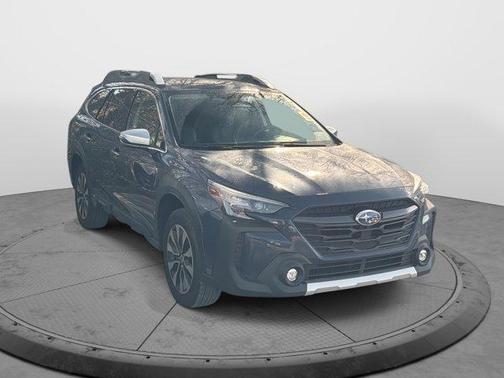 2023 Subaru Outback Touring