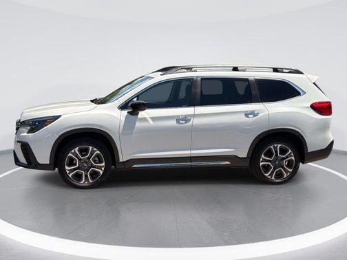 Crystal White Pearl 2026 Subaru Ascent Touring
