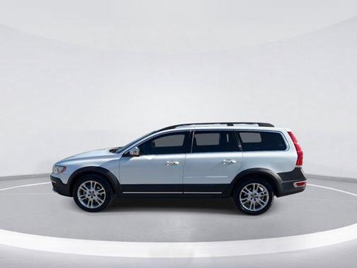 Crystal White Pearl 2016 Volvo XC70 T5 Premier