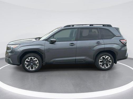 Magnetite Gray Metallic 2026 Subaru Forester Premium