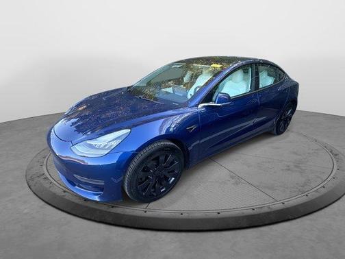 2020 Tesla Model 3 Standard Range Plus