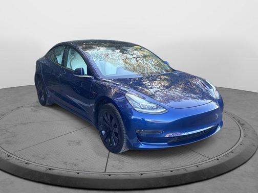 2020 Tesla Model 3 Standard Range Plus