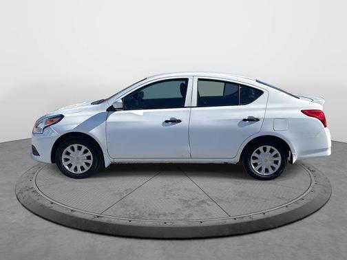 2019 Nissan Versa 1.6 S+