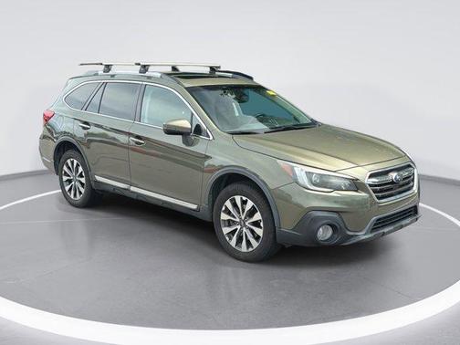 Wilderness Green Metallic 2019 Subaru Outback 3.6R Touring