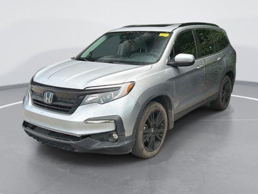 Lunar Silver Metallic 2022 Honda Pilot Special Edition