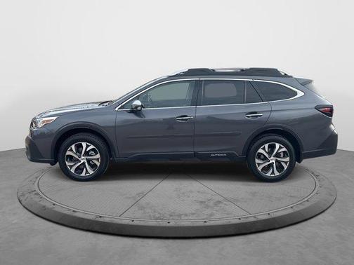 2022 Subaru Outback Touring
