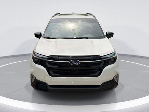 Crystal White Pearl 2025 Subaru Forester Touring