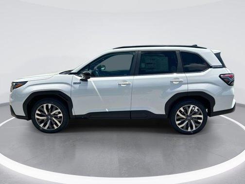 Crystal White Pearl 2026 Subaru Forester Touring