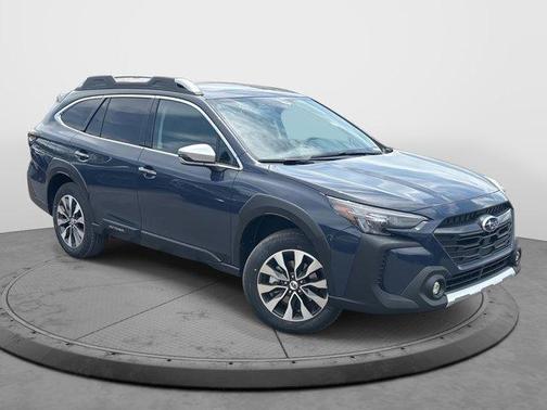 2025 Subaru Outback Touring